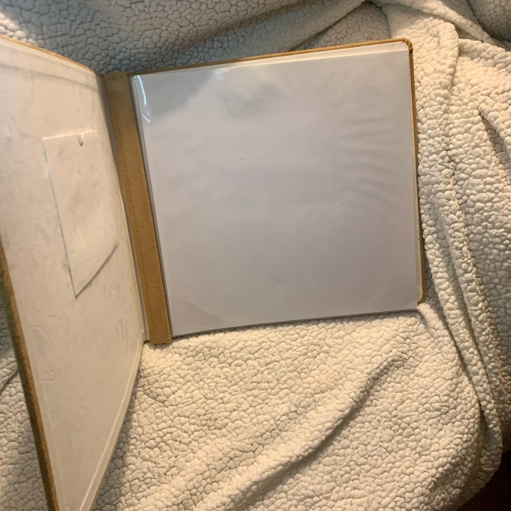 New!! Fabric Photo Album w/ photo Front - Picture 2 of 2